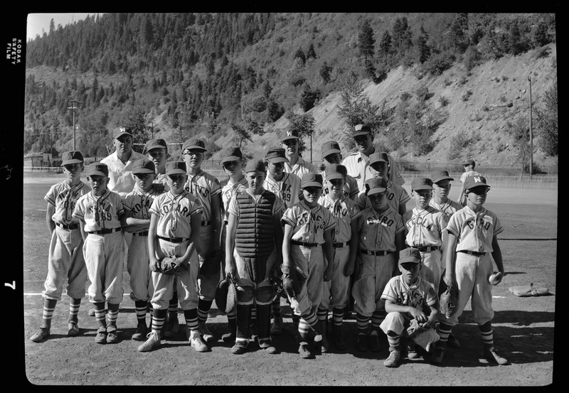 little-league-all-star-baseball-team-photo-with-coach-multiple-teams