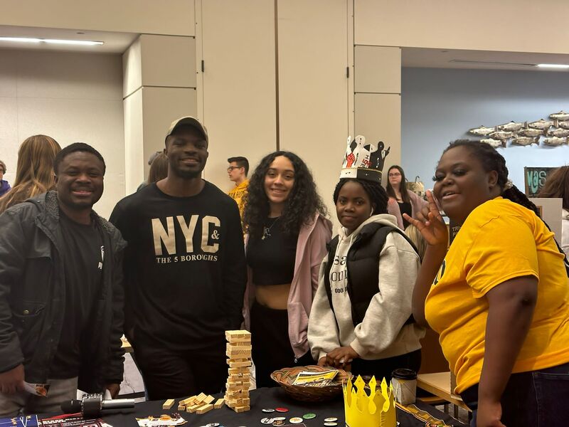 item thumbnail for Black Student Union students tabling at UIdaho events [04]