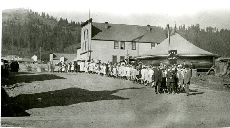 item thumbnail for Children in parade on Main Street