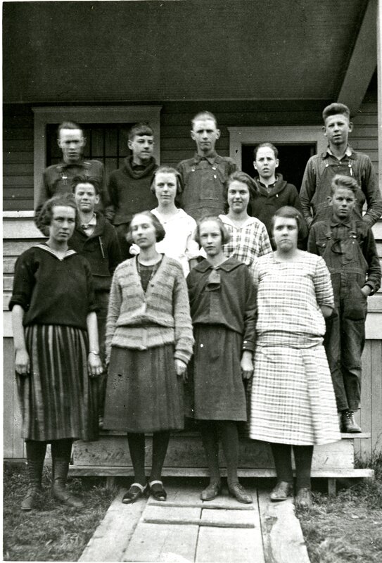 item thumbnail for Deary High School class photo, 1930