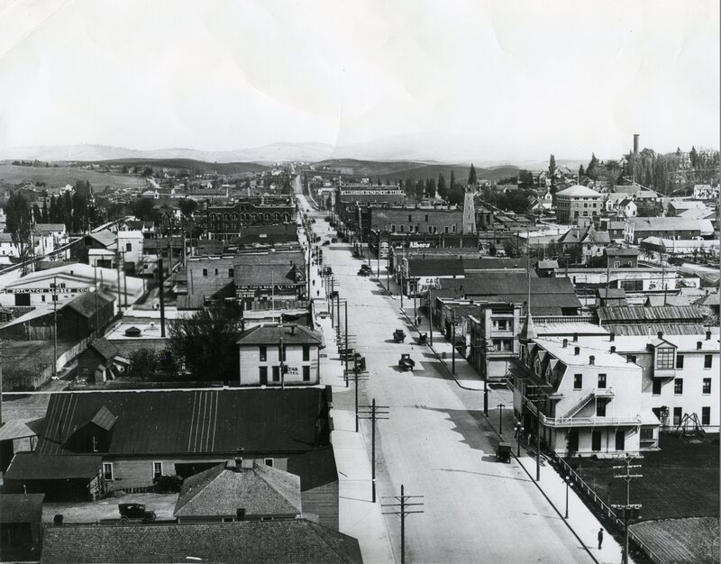 item thumbnail for Main Street of Moscow, Idaho looking north in the 1920s