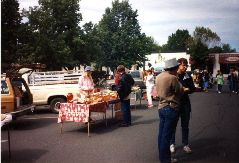 item thumbnail for Honey Vendors at Farmer's Market