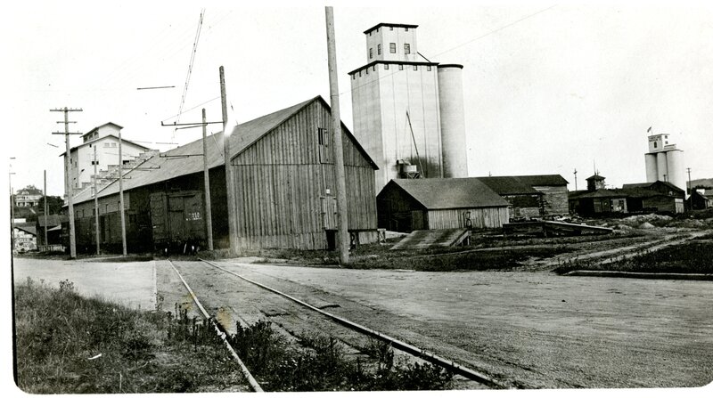 item thumbnail for 6th Street Depots and Grain Elevator