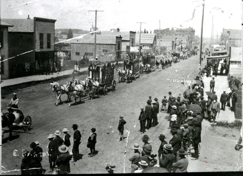 item thumbnail for Crowd Gathered for Circus Parade