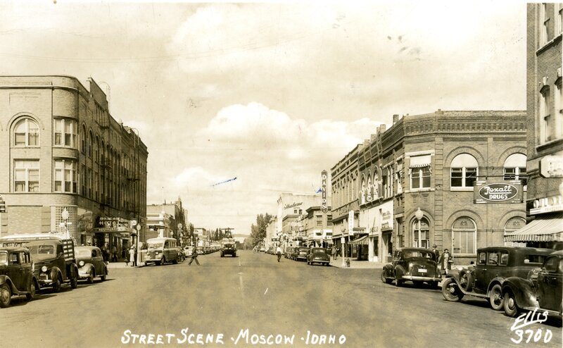 item thumbnail for Main Street Looking North Postcard