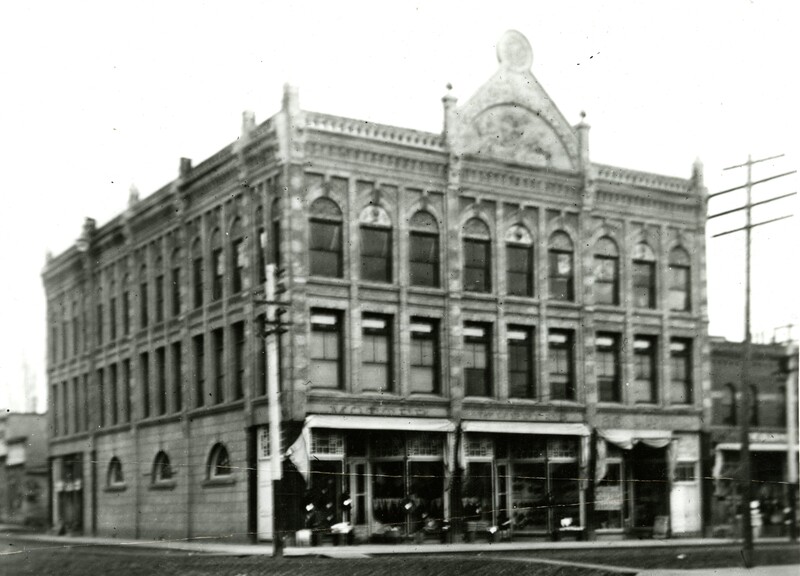 item thumbnail for McConnell-Maguire building when first built