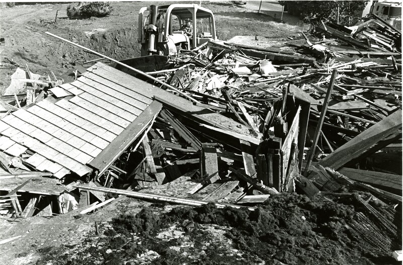 item thumbnail for Demolition of building at NW corner of Third and Jackson Streets