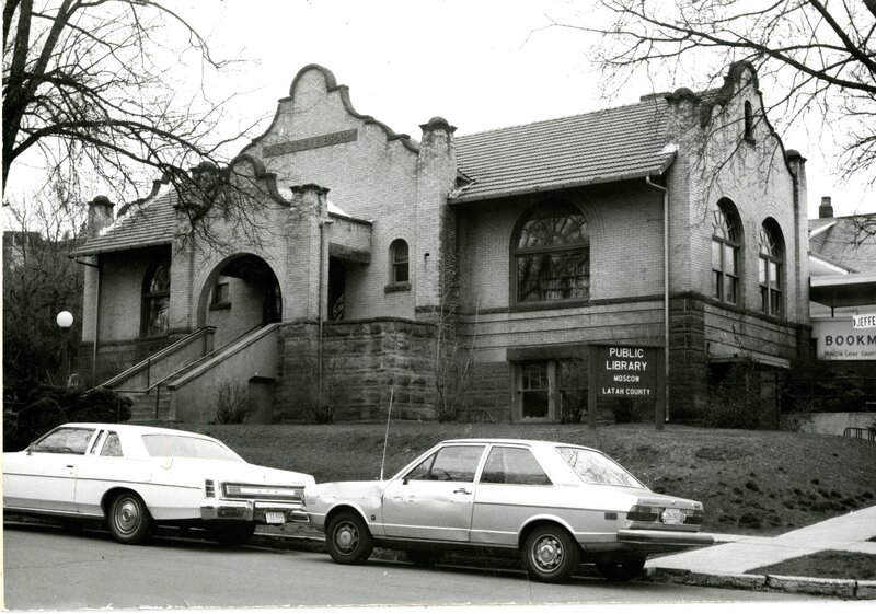 item thumbnail for Carnegie Library